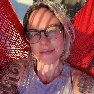 Meet your Posher, Sarah